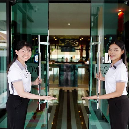 Psg Hotel Удон Тани Екстериор снимка